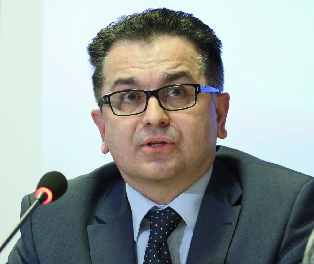 Dr Berislav Vekić