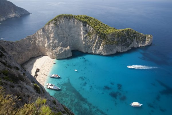 leto more putovanje grčka plaža