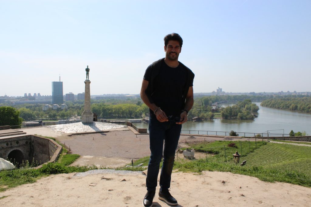 Burak Ozdživit