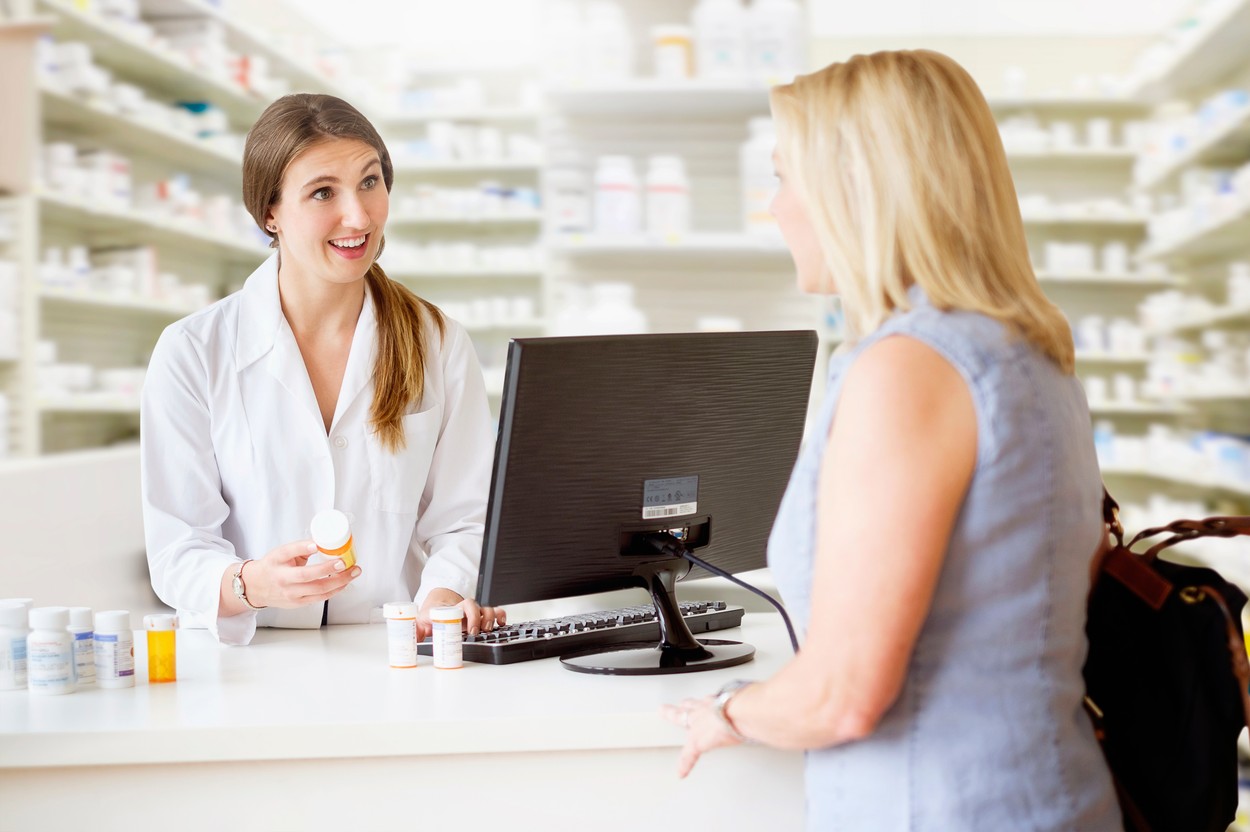 Apoteka, farmaceut