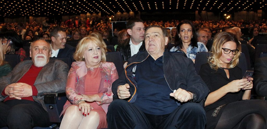 Slavica Đukić Dejanović, Milutin Mrkonjić