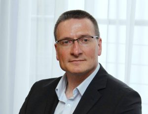 Dr. Goran Vukomanović