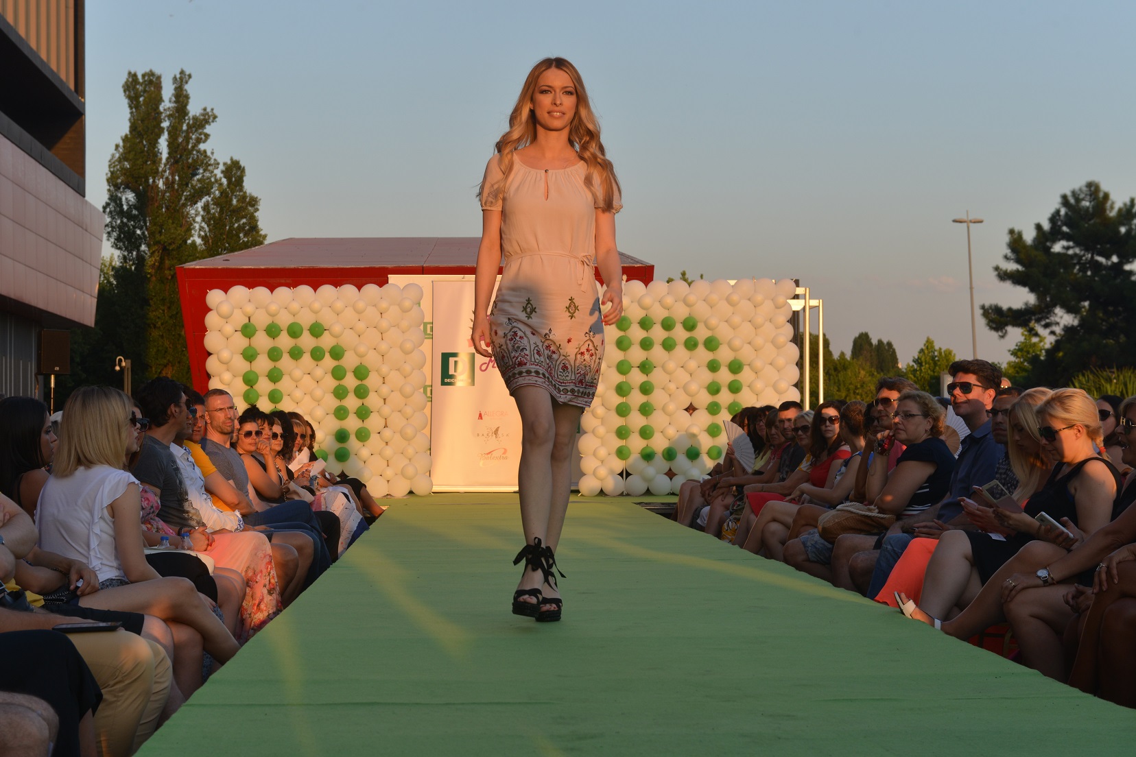 Deichmann revija