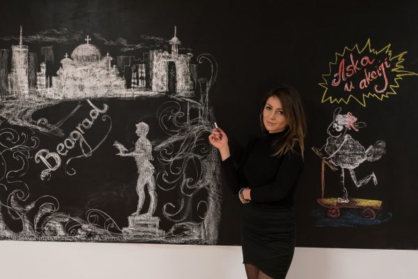 Milena Petkovic, oslikavanje table