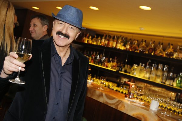 Haris Džinović, promocija, album