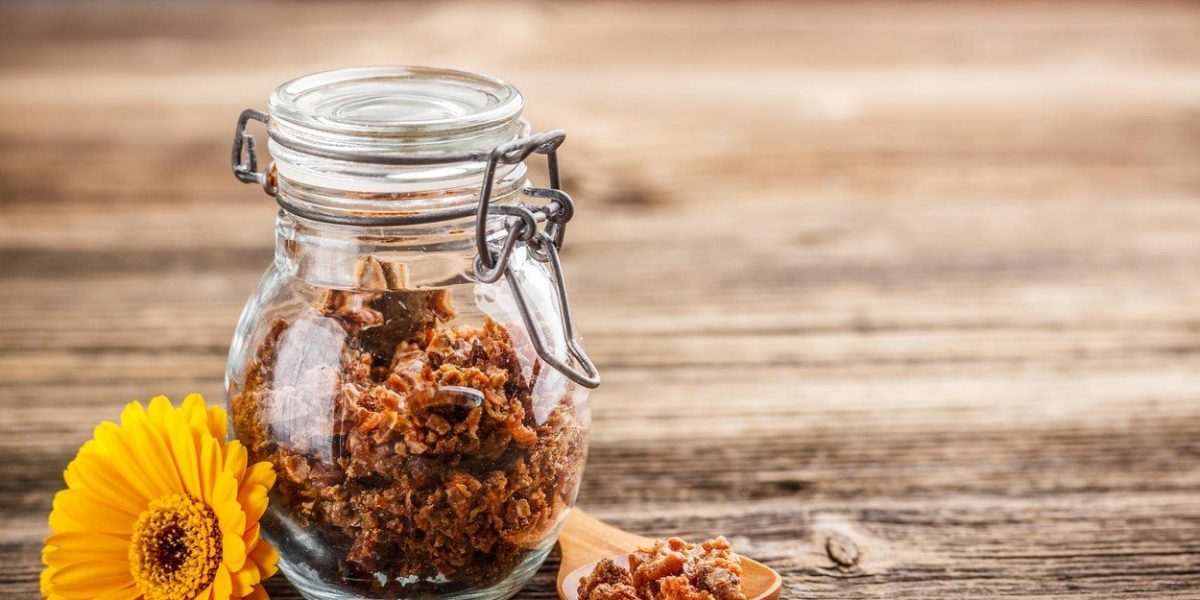 Propolis