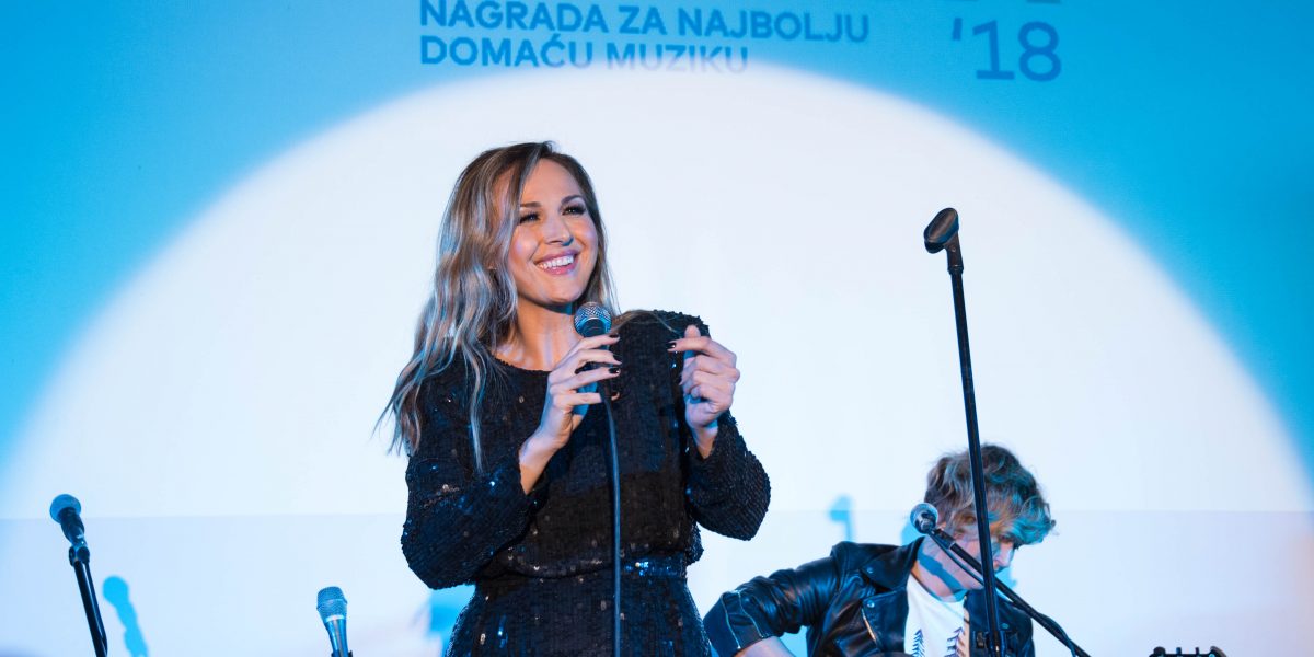Aleksandra Radović, naxi zvezde, pesma godine, ljubavi moja