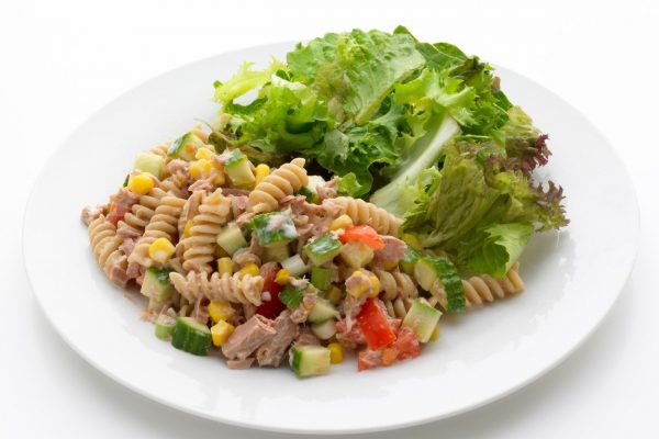 Pasta sa tunjevinom