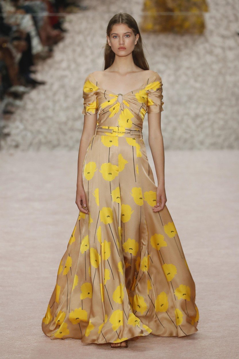 MODA karolina herera