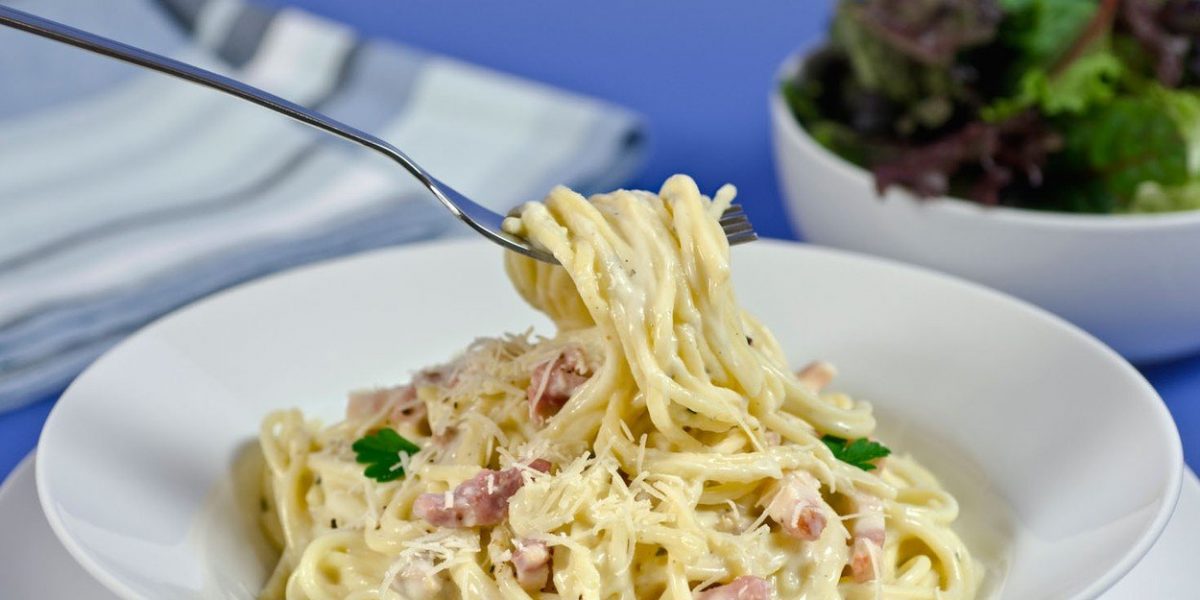pasta karbonara, slanina, hrana
