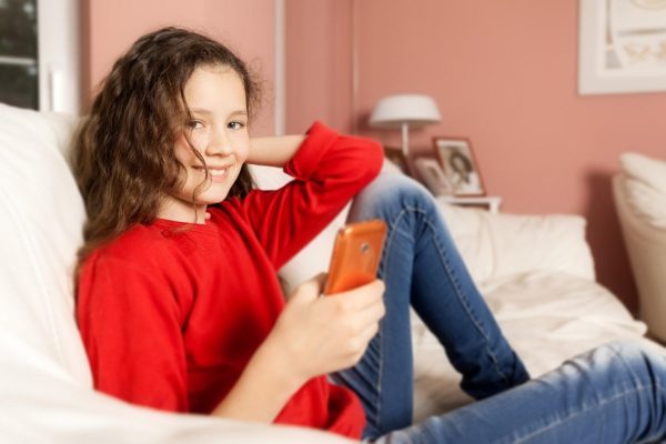 Deca i mobilni telefoni