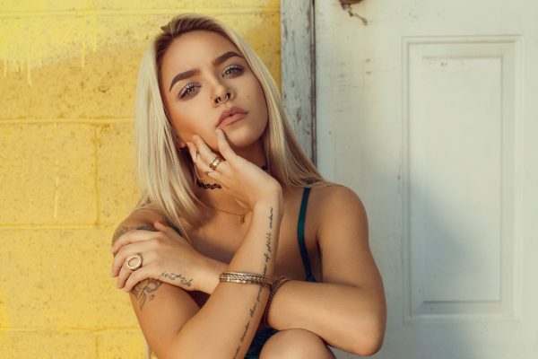 žena boginja